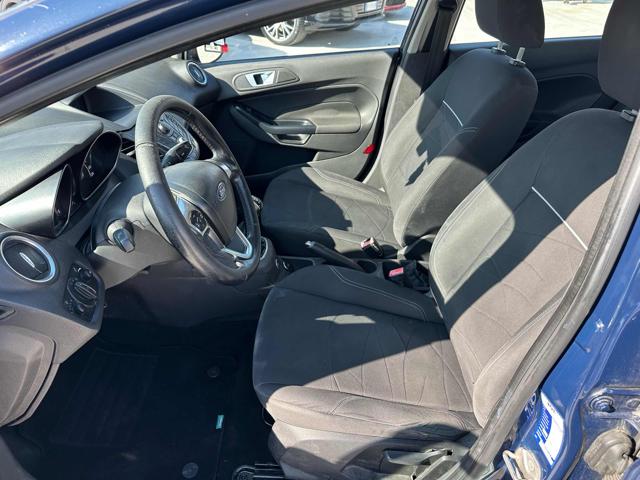 FORD Fiesta usata, con Chiusura centralizzata
