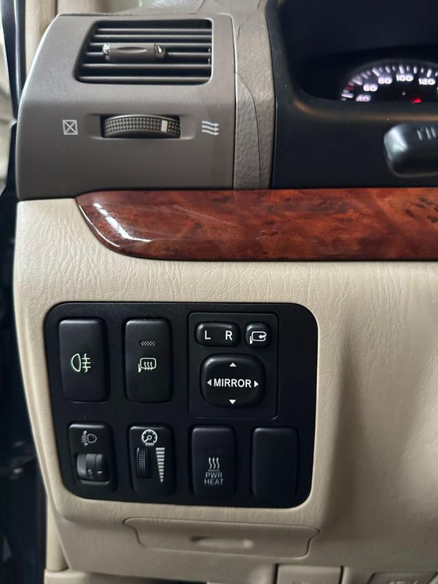 TOYOTA Land Cruiser usata, con Regolazione elettrica sedili