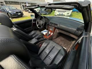 MERCEDES-BENZ SL 280 usata, con Controllo trazione