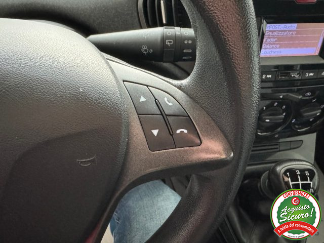 LANCIA Ypsilon usata, con Fari LED