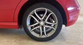 MERCEDES-BENZ A 180 usata, con Touch screen