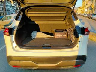 NISSAN Qashqai usata, con Fari LED