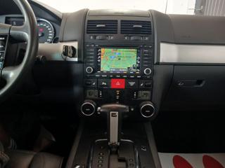 VOLKSWAGEN Touareg usata, con Controllo trazione