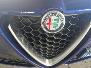 ALFA ROMEO Stelvio usata, con Autoradio digitale