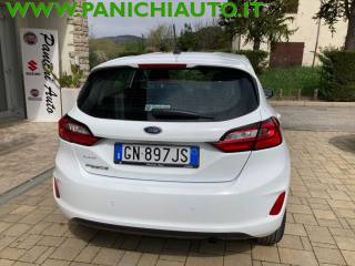 FORD Fiesta usata, con Autoradio