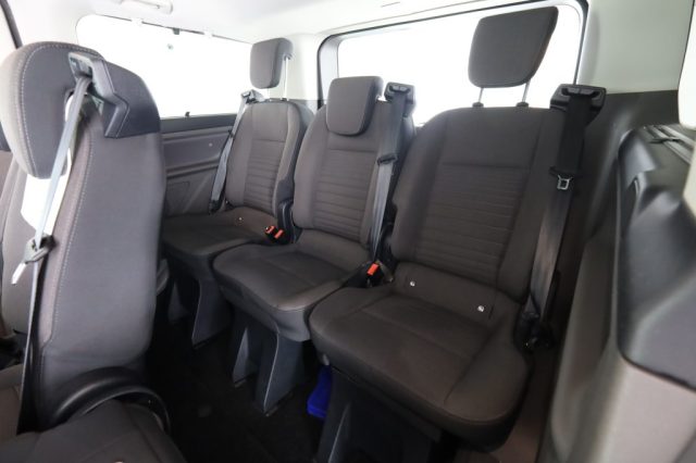 FORD Tourneo Custom usata 3