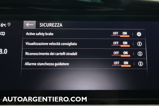 OPEL Grandland usata, con Volante multifunzione