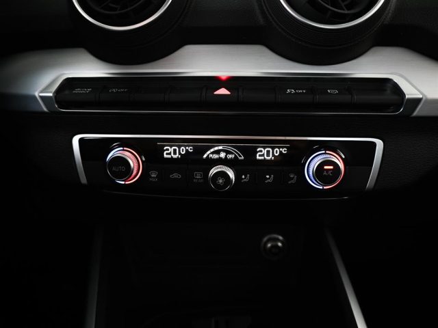 AUDI Q2 usata, con USB