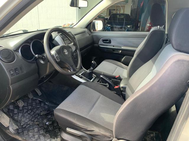 SUZUKI Grand Vitara usata, con Climatizzatore
