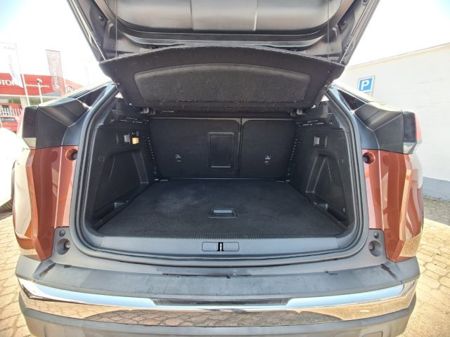 PEUGEOT 3008 usata, con Cruise Control