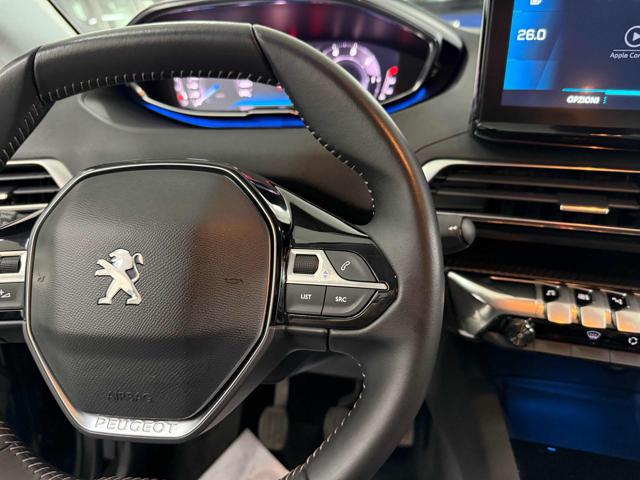 PEUGEOT 3008 usata, con Sensori di parcheggio anteriori