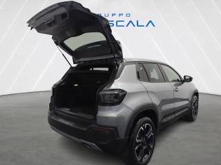 JEEP Avenger usata, con Autoradio digitale