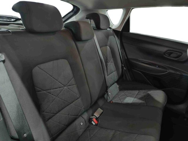 HYUNDAI Bayon usata, con Cruise Control