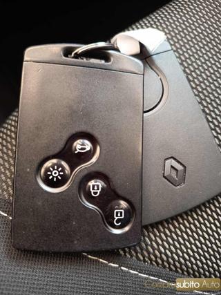 RENAULT Clio usata 19