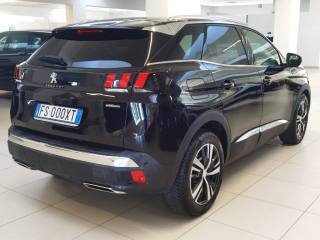 PEUGEOT 3008 usata, con Airbag
