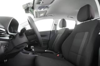 HYUNDAI i20 usata 9