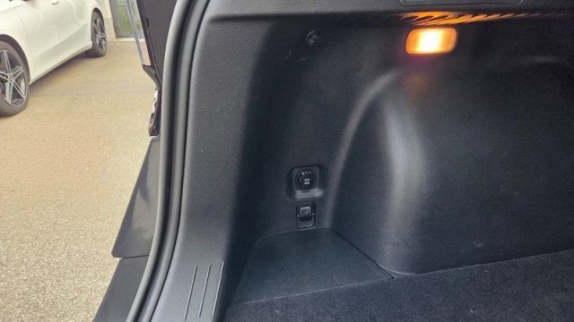 KIA Sportage usata, con Sistema di navigazione