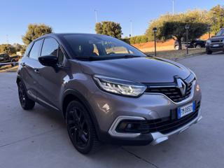 RENAULT Captur usata, con Telecamera per parcheggio assistito