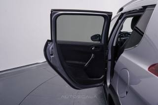 PEUGEOT 2008 usata, con Volante multifunzione