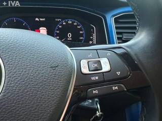 VOLKSWAGEN T-Roc usata 17