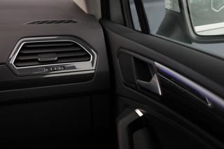 VOLKSWAGEN Tiguan usata, con Isofix