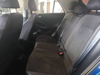 VOLKSWAGEN T-Roc usata, con Controllo trazione