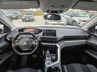 PEUGEOT 5008 usata, con USB