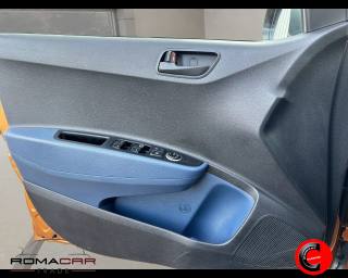 HYUNDAI i10 usata 12