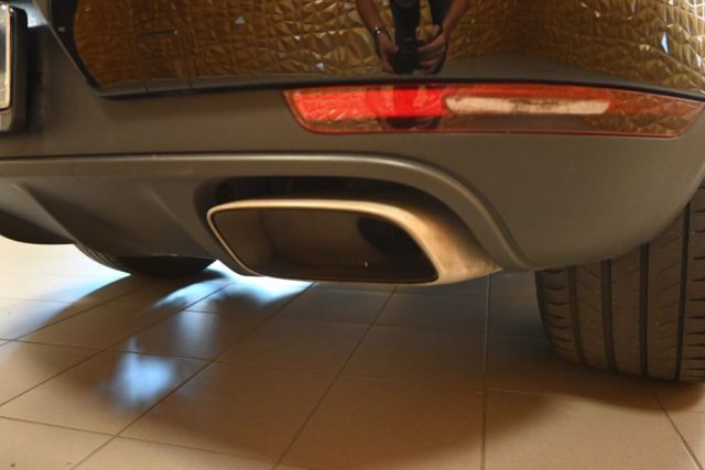 PORSCHE Macan usata 18