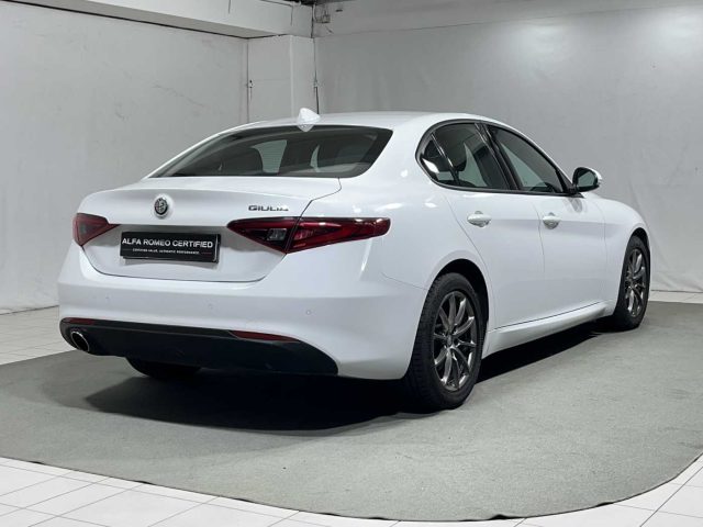 ALFA ROMEO Giulia usata, con Autoradio