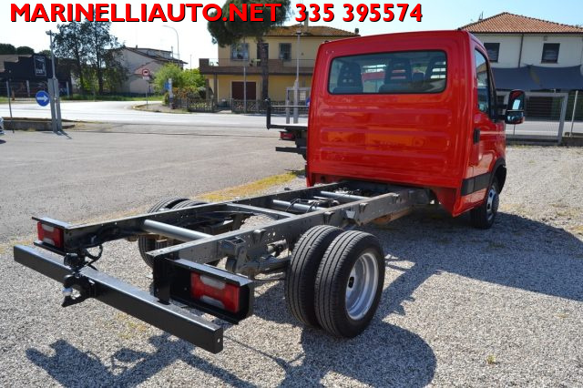 IVECO Daily usata 5