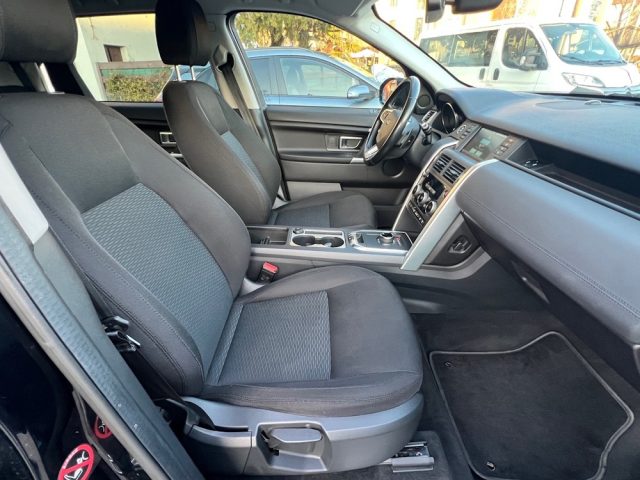 LAND ROVER Discovery Sport usata, con Luci diurne LED