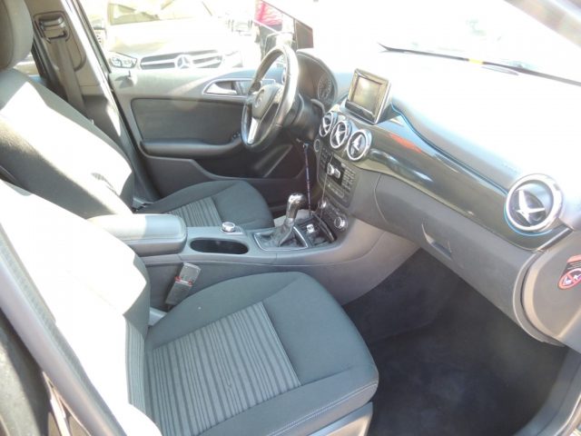 MERCEDES-BENZ B 180 usata, con Airbag Passeggero
