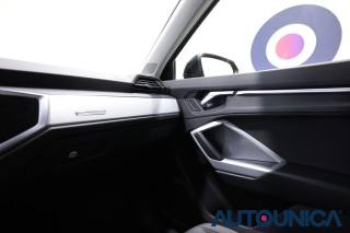 AUDI Q3 usata, con Sensori di parcheggio anteriori