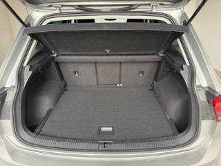 VOLKSWAGEN Tiguan usata, con Sensori di parcheggio posteriori
