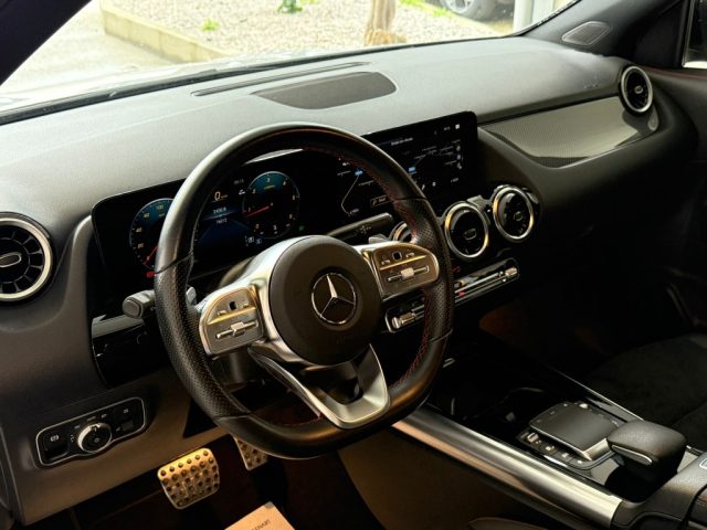 MERCEDES-BENZ GLA 200 usata, con Specchietti laterali elettrici