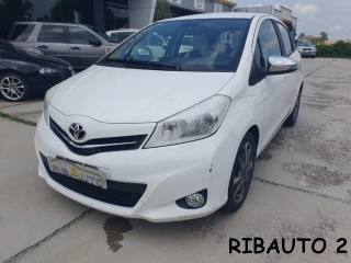 TOYOTA Yaris 1.4 D-4D 5 porte Trend white edition