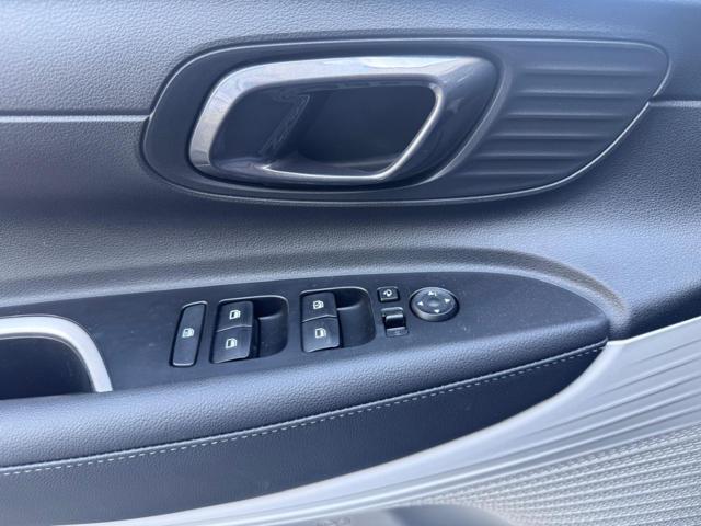 HYUNDAI i20 usata, con Sistema di navigazione