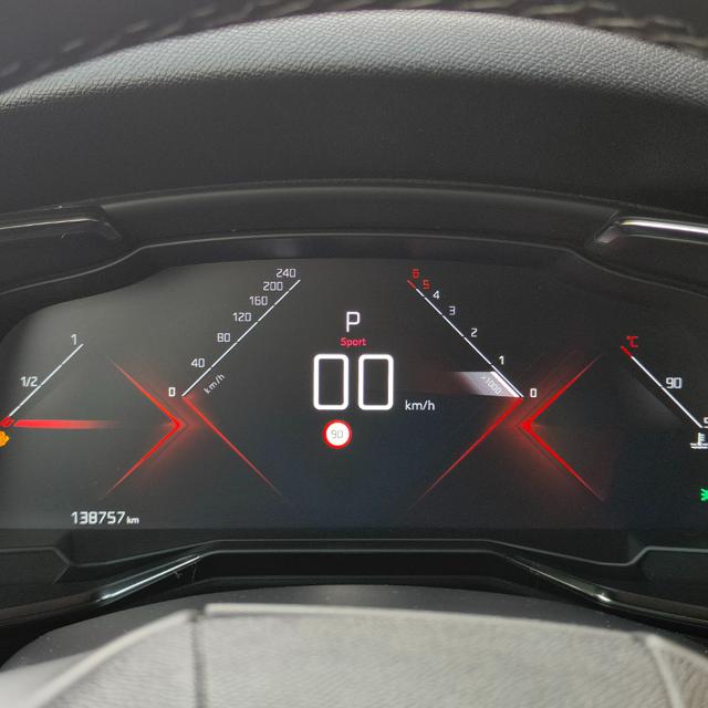 DS AUTOMOBILES DS 7 Crossback usata, con Touch screen