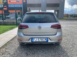 VOLKSWAGEN Golf usata, con Autoradio