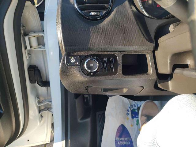 OPEL Meriva usata, con Servosterzo