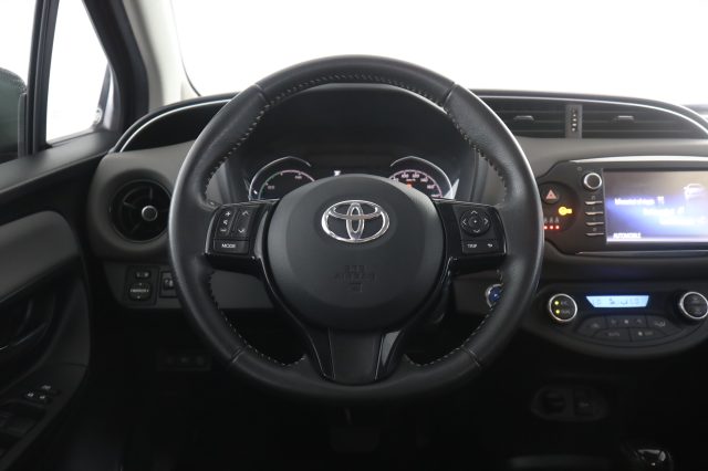 TOYOTA Yaris usata 5