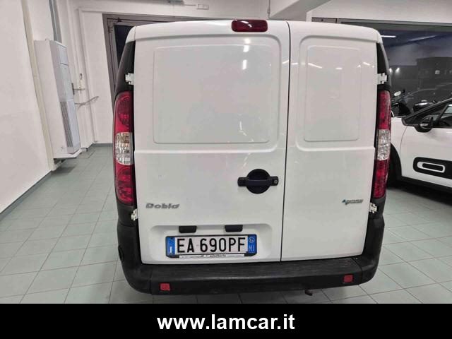 FIAT Doblo usata, con Bracciolo