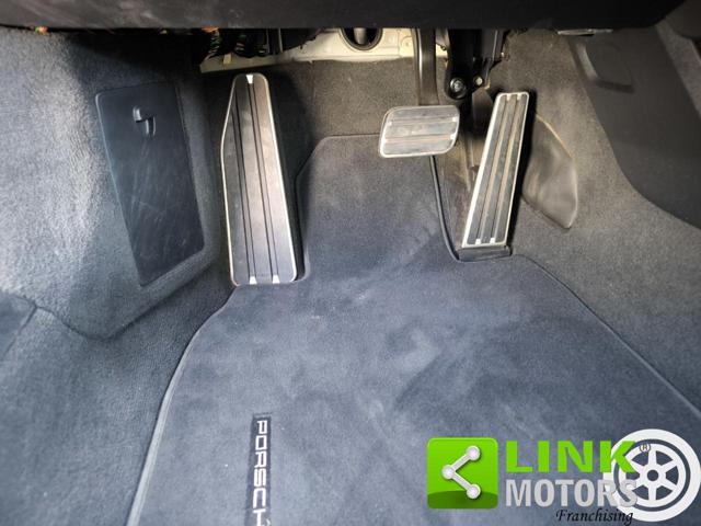 PORSCHE 911 usata, con Controllo automatico clima