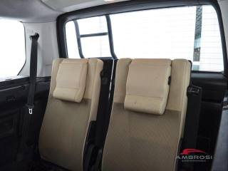 LAND ROVER Discovery usata 10