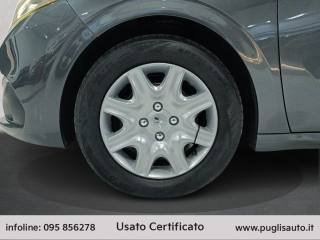 PEUGEOT 208 usata, con Sedile posteriore sdoppiato