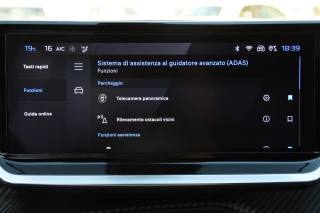 PEUGEOT 2008 usata, con Fari LED