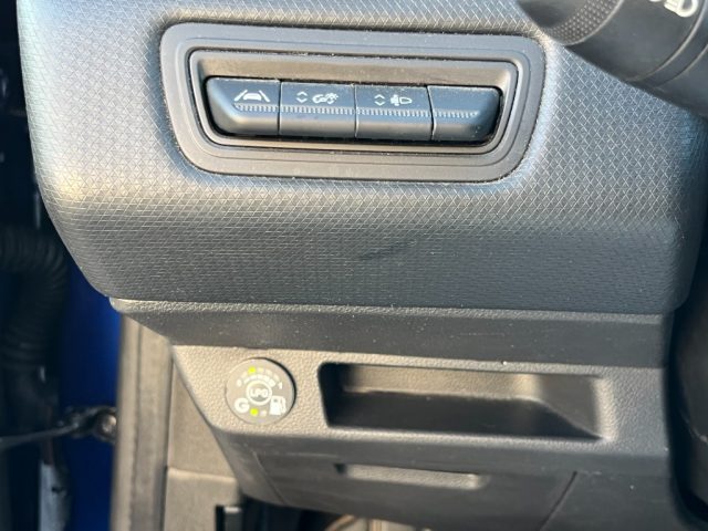 RENAULT Clio usata, con Controllo trazione