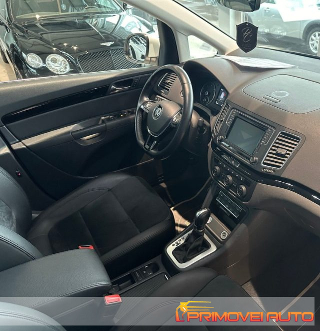 VOLKSWAGEN Sharan usata, con Airbag