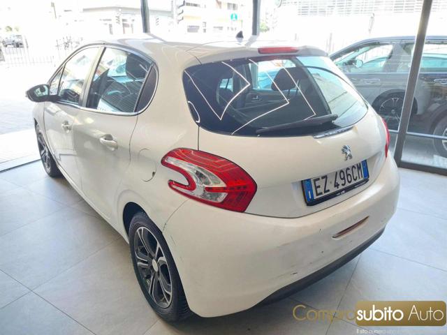 PEUGEOT 208 usata, con Cruise Control